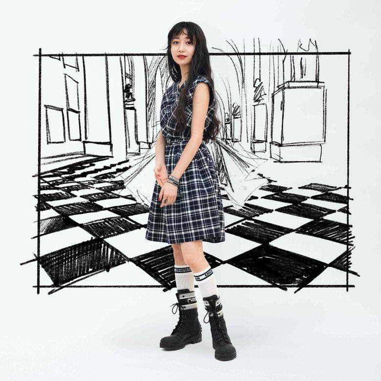 上年木村心美正式成為Dior代言人,震撼整個時裝界,而品牌最新系列造型 上年木村心美正式成為Dior代言人,震撼整個時裝界,而品牌最新系列造型