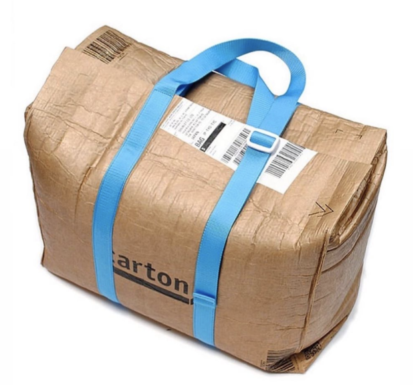 名為「Carton Box Bag」運送箱系列分別帶來了3個袋款設計，分別是手挽袋、背囊及