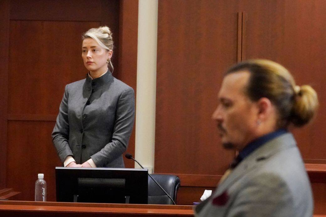 自離婚後，Amber Heard一直自稱是家暴受害者，但Johnny Depp的證據展示她才是施暴者