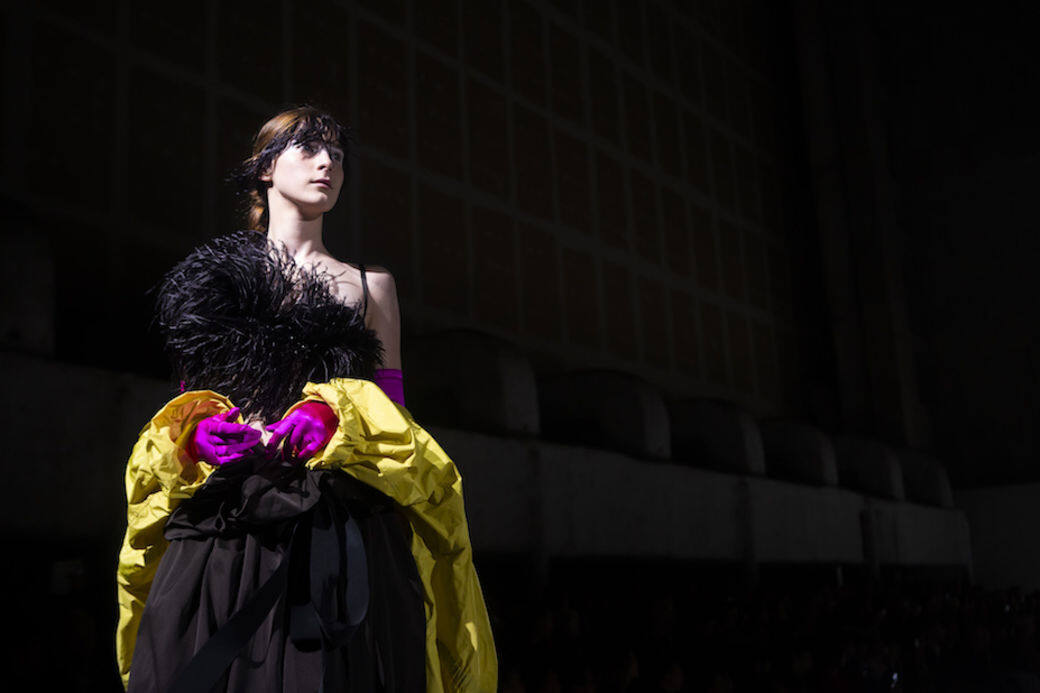 Dries Van Noten(DVN):我們逐漸失去了對時裝以及搭配的興趣,而這些對我而言很重 Dries Van Noten(DVN):我們逐漸失去了對時裝以及搭配的興趣,而這些對我而言很重