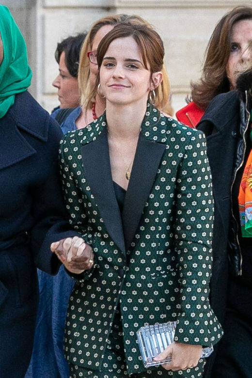 Emma Watson的時尚造型、演講及緋聞,她的一舉手一投足,由過去到現在也必定成 Emma Watson的時尚造型、演講及緋聞,她的一舉手一投足,由過去到現在也必定成