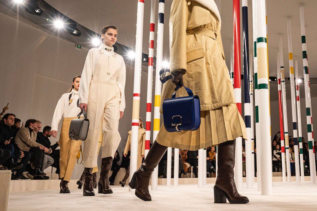 Armani先生早前寫給《WWD》的公開信:「這次危機是一個絕妙機會,可以放慢一切,重 Armani先生早前寫給《WWD》的公開信:「這次危機是一個絕妙機會,可以放慢一切,重