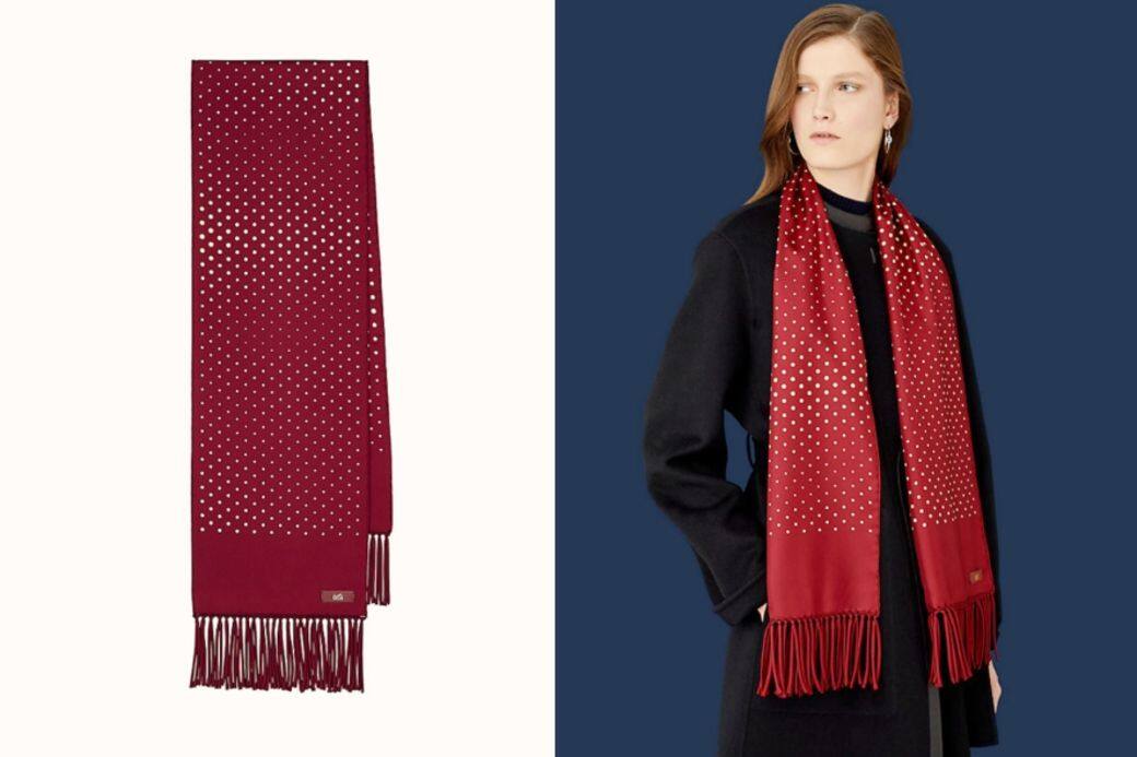 彩虹流蘇圍巾($7,600 Hermès)長方形圍巾呈現繽紛奪目的色彩,兩端綴滿由多 彩虹流蘇圍巾($7,600 Hermès)長方形圍巾呈現繽紛奪目的色彩,兩端綴滿由多