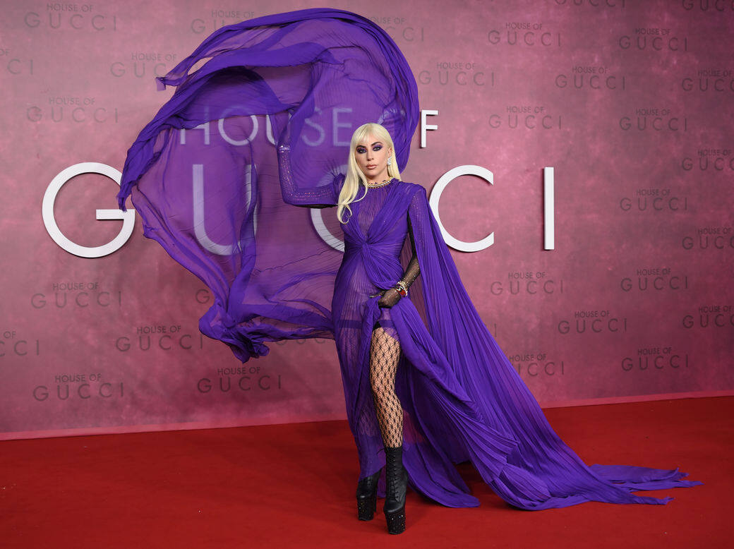 繼《A Star is Born》(星夢情深)後,樂壇天后Lady Gaga相隔3年再登大銀幕,在新片《House of 繼《A Star is Born》(星夢情深)後,樂壇天后Lady Gaga相隔3年再登大銀幕,在新片《House of