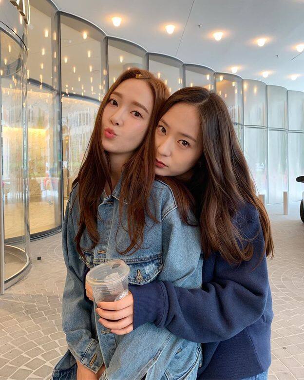Jessica和Krystal再拍真人騷《Jessica & Krystal》令人十分期待,兩人更率先在IG曝光超有默契的 Jessica和Krystal再拍真人騷《Jessica & Krystal》令人十分期待,兩人更率先在IG曝光超有默契的