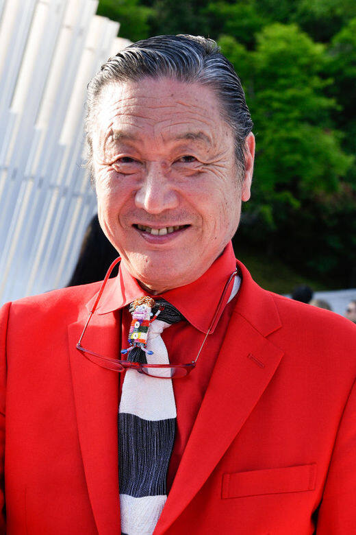 據The New York Times報道,山本寬齋早於7月21日已因病離世,享年76歲。 據The New York Times報道,山本寬齋早於7月21日已因病離世,享年76歲。