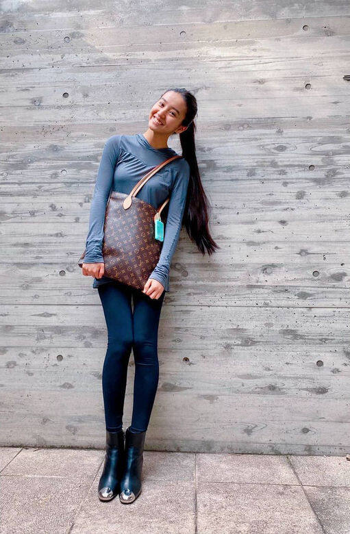 提到Kōki經常攜帶的手袋,必屬這款Louis Vuitton Tote Bag。採用標誌性Monogram帆布,長版扁 提到Kōki經常攜帶的手袋,必屬這款Louis Vuitton Tote Bag。採用標誌性Monogram帆布,長版扁