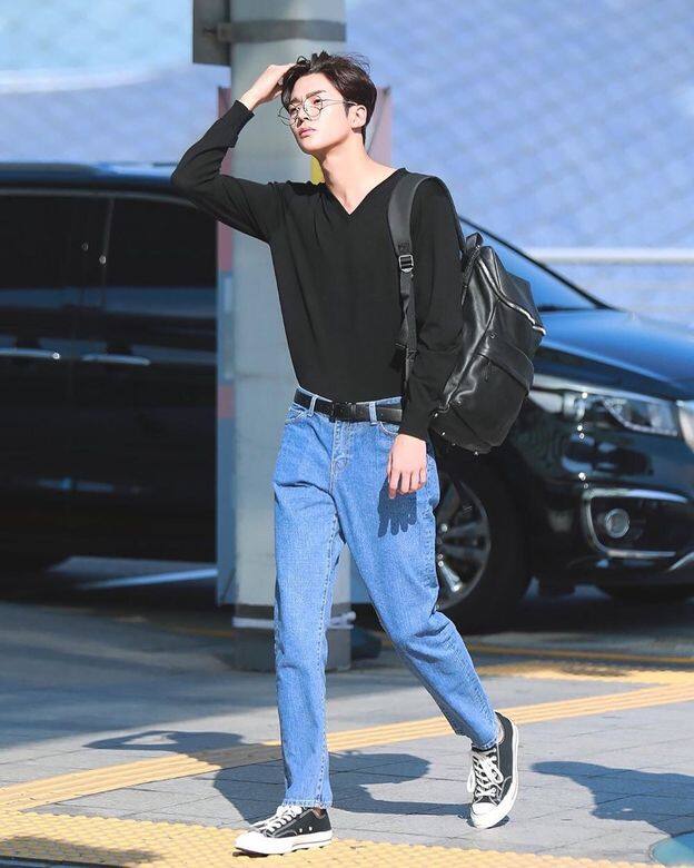 Photo: Instagram@rowoon0807_fantasy Photo: Instagram@rowoon0807_fantasy