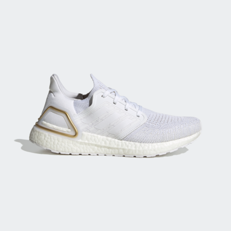 Ultraboost系列是Adidas的旗艦款式,近兩代將鞋底的Boost物料徹底改良,軟硬度適中之 Ultraboost系列是Adidas的旗艦款式,近兩代將鞋底的Boost物料徹底改良,軟硬度適中之
