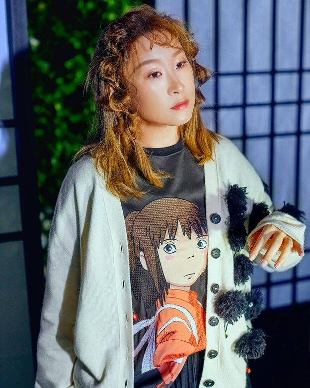王菀之、周國賢率先穿上Loewe x 《千與千尋》系列 王菀之、周國賢率先穿上Loewe x 《千與千尋》系列