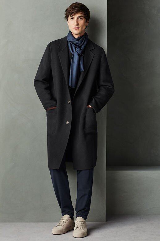 Loro Piana的男裝系列貫徹柔軟舒適、個性與實用功能兼具的風格，同樣值得注