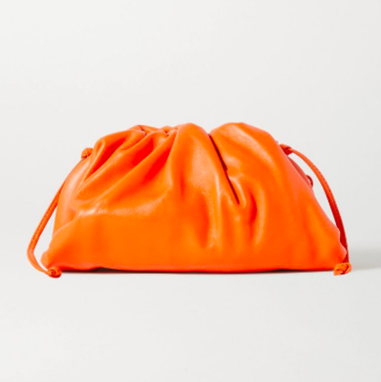 BOTTEGA VENETA,橙色雲朵手袋,約HKD10.919 BOTTEGA VENETA,橙色雲朵手袋,約HKD10.919