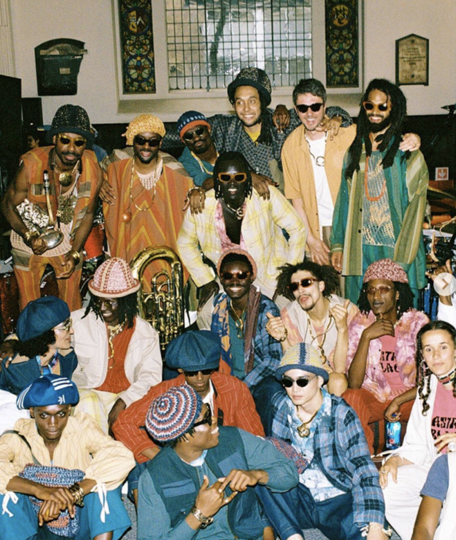 Nicholas Daley曾於Dover Street Market工作,更畢業於時裝知名學俯Central Saint Martins,此令其於2015年正式 Nicholas Daley曾於Dover Street Market工作,更畢業於時裝知名學俯Central Saint Martins,此令其於2015年正式