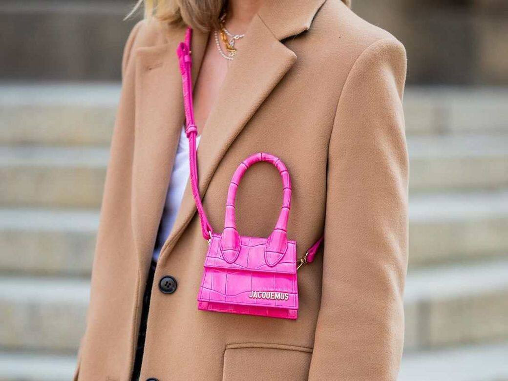 名牌手袋越出越迷你!Fendi、Louis Vuitton、Dior等11款小巧時尚的手袋推介 名牌手袋越出越迷你!Fendi、Louis Vuitton、Dior等11款小巧時尚的手袋推介