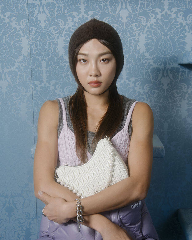 運動員身份的楊文蔚演繹Miu Miu雪山俱樂部主題的秋冬系列自然再適合 運動員身份的楊文蔚演繹Miu Miu雪山俱樂部主題的秋冬系列自然再適合