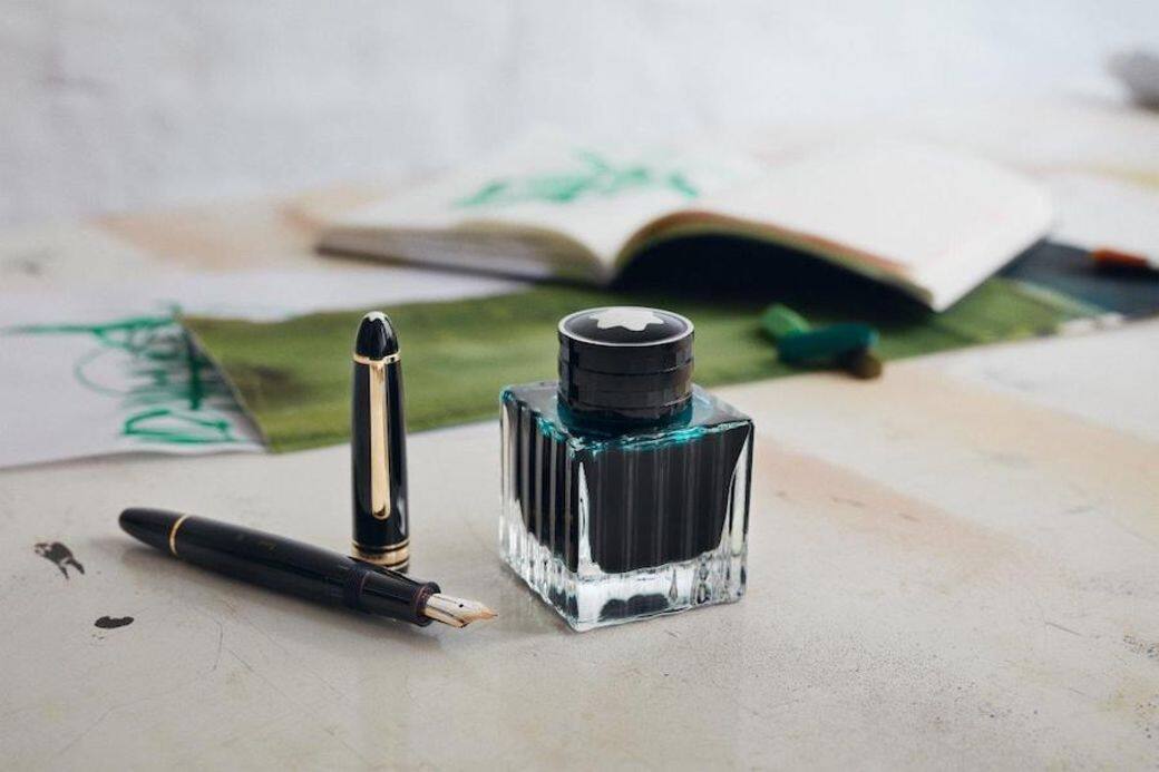 自 1924 年面世以來,Montblanc Meisterstück大班系列一直是品牌以至書寫藝術的經典名作 自 1924 年面世以來,Montblanc Meisterstück大班系列一直是品牌以至書寫藝術的經典名作