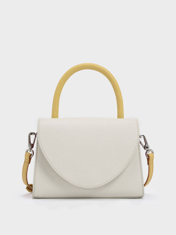 CHARLES & KEITH推出命名為「真愛宣言」的情人節系列單品,手袋加上「Just us two, you and I」甜 CHARLES & KEITH推出命名為「真愛宣言」的情人節系列單品,手袋加上「Just us two, you and I」甜