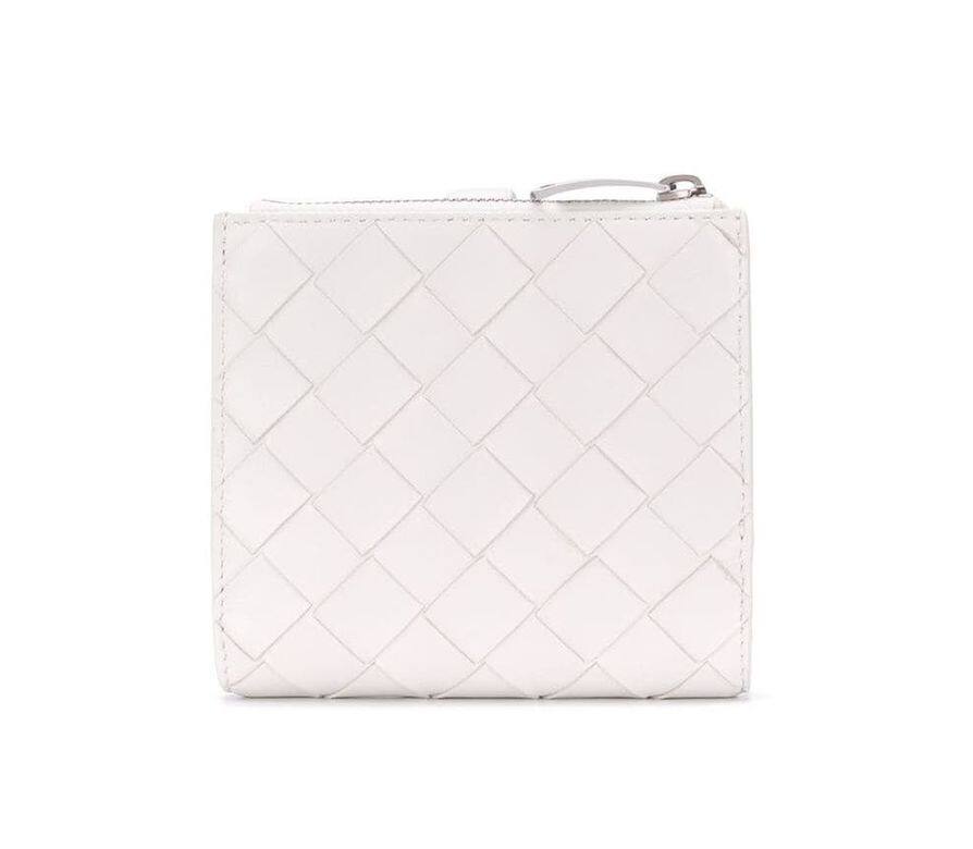 盤點小手袋必備網購名牌散紙包|Gucci、Miu Miu、Saint Laurent等必買時尚優雅款 盤點小手袋必備網購名牌散紙包|Gucci、Miu Miu、Saint Laurent等必買時尚優雅款