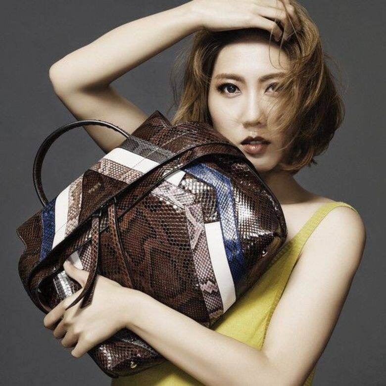 TOD'S, WAVE BAG, Charlotte Chen, Rene Chu, Anina Ho, Justine Lee, Victoria Tang, Olivia Tsang, Faye Tsui, Colleen Yu, 手袋 TOD'S, WAVE BAG, Charlotte Chen, Rene Chu, Anina Ho, Justine Lee, Victoria Tang, Olivia Tsang, Faye Tsui, Colleen Yu, 手袋