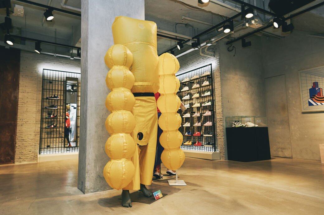 Adidas Originals昨日假銅鑼灣旗艦店舉行傳媒發布活動，展出共十套聯乘打造的adicolor