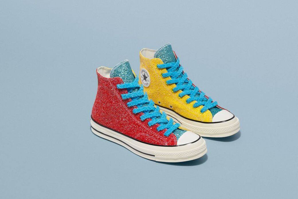 Glitter Chuck70紅色高筒珠片帆布鞋,HKD 1,099 Glitter Chuck70紅色高筒珠片帆布鞋,HKD 1,099