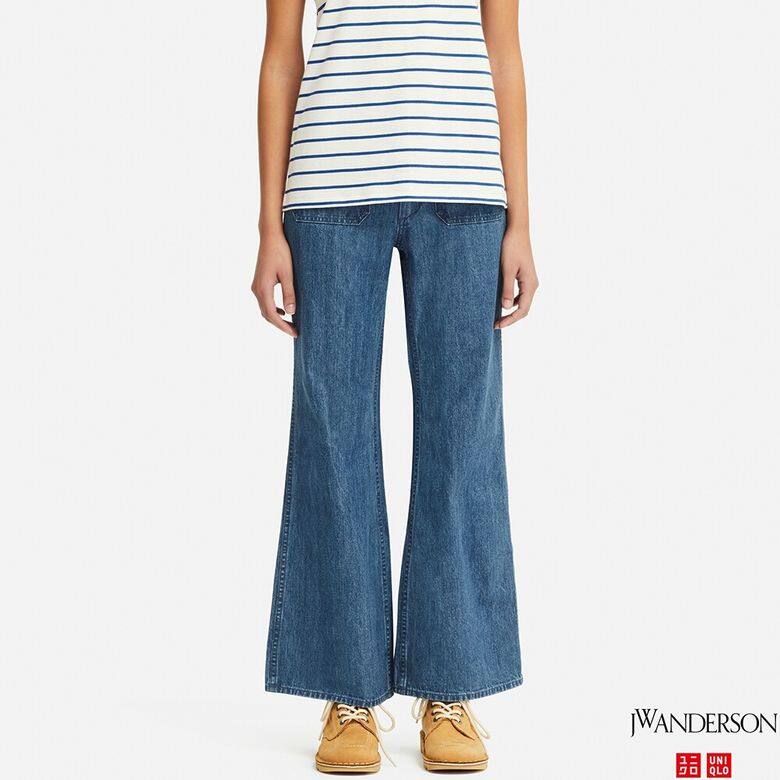 女裝 JWA 喇叭牛仔褲$299 女裝 JWA 喇叭牛仔褲$299