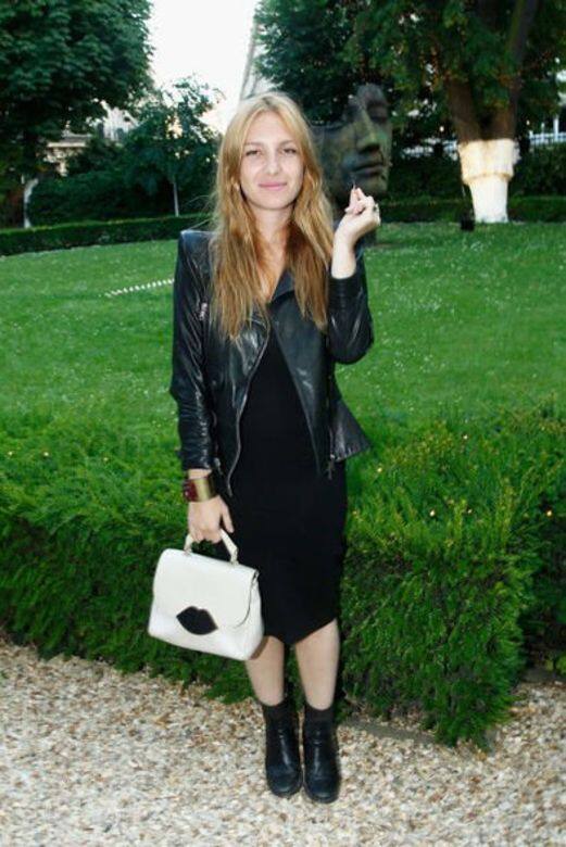 12. Josephine De La Baumé – to Glamour UK「法國女生不會像英國女生一樣經常洗頭髮,亦不常化 12. Josephine De La Baumé – to Glamour UK「法國女生不會像英國女生一樣經常洗頭髮,亦不常化