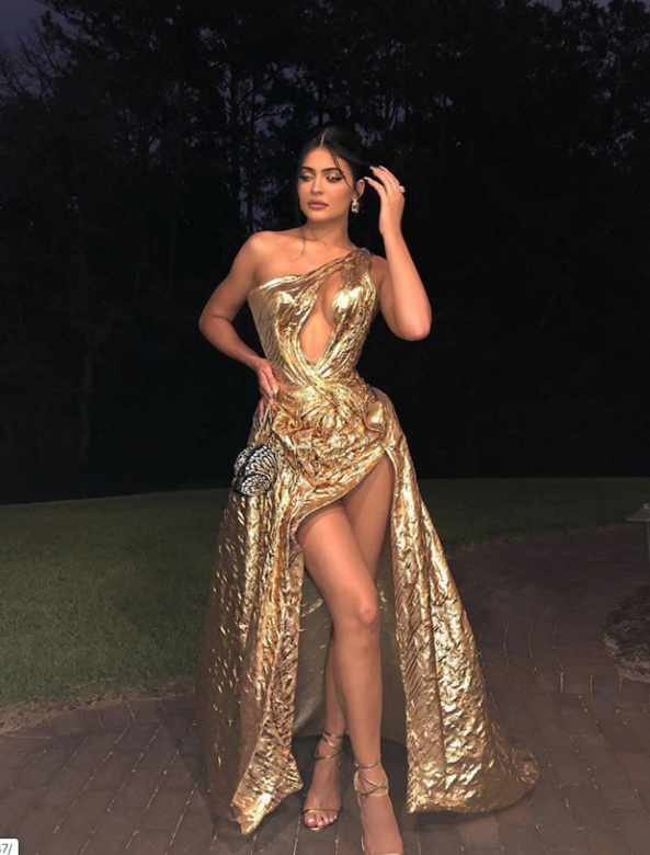 二人不少圈中好友也有到場祝賀,例如有超模Kendall Jenner、Usher、Will Smith的兒子Jaden Smith等 二人不少圈中好友也有到場祝賀,例如有超模Kendall Jenner、Usher、Will Smith的兒子Jaden Smith等