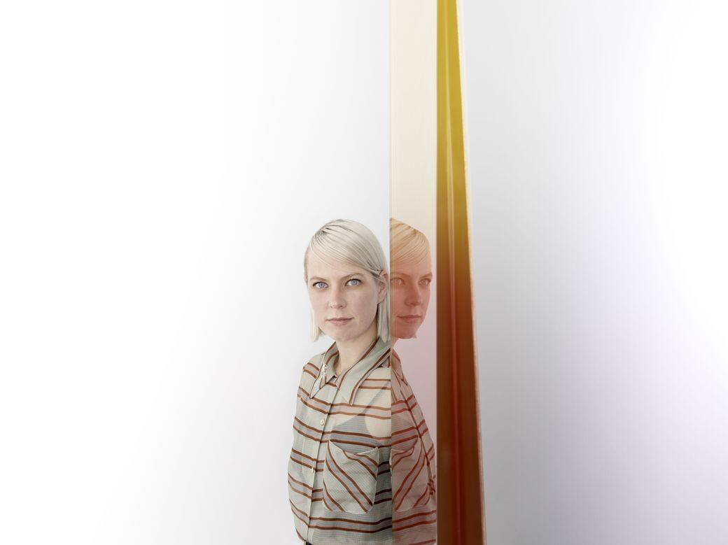 「The Shapes of Water」香港站展出的作品出自Sabine Marcelis之手,這位生於荷蘭、在紐西蘭長大 「The Shapes of Water」香港站展出的作品出自Sabine Marcelis之手,這位生於荷蘭、在紐西蘭長大