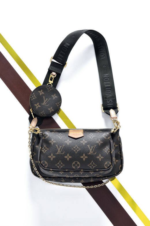 Multi Pochette Accessoires 多功能手袋 Multi Pochette Accessoires 多功能手袋