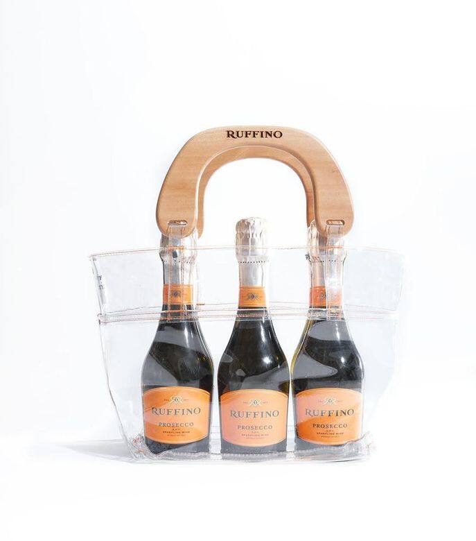 準備好要在這個夏天一邊時尚登場、一邊優雅買醉了嗎?(笑)Stickybaby × Ruffino Prosecco PVC香檳 準備好要在這個夏天一邊時尚登場、一邊優雅買醉了嗎?(笑)Stickybaby × Ruffino Prosecco PVC香檳