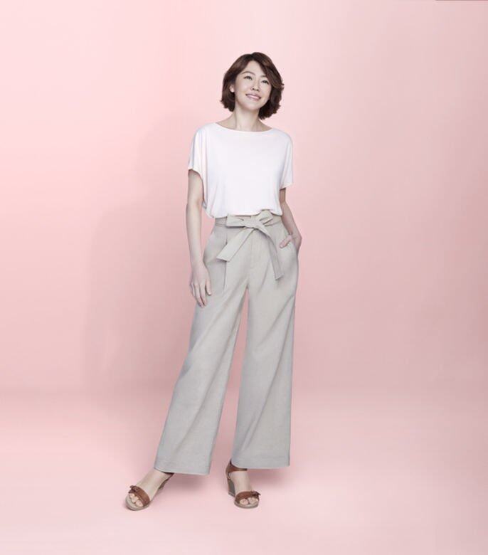 Relax Causal天然棉麻素材,膚觸清爽,涼爽宜人,展現高雅品味的棉麻寬褲,更是本 Relax Causal天然棉麻素材,膚觸清爽,涼爽宜人,展現高雅品味的棉麻寬褲,更是本