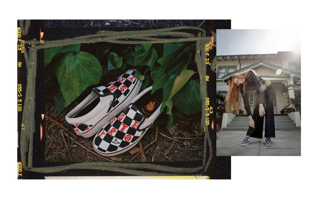 鞋款以經典標誌性Checkerboard Slip-on作為原型，黑白格仔之上配以Vivienne Westwood鮮紅的「DESTROY」圖
