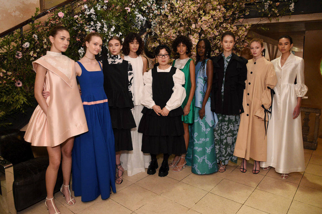還記得年初正式在Netflix上架的時裝真人騷《Next in Fashion》嗎?節目播出後,不少時裝 還記得年初正式在Netflix上架的時裝真人騷《Next in Fashion》嗎?節目播出後,不少時裝