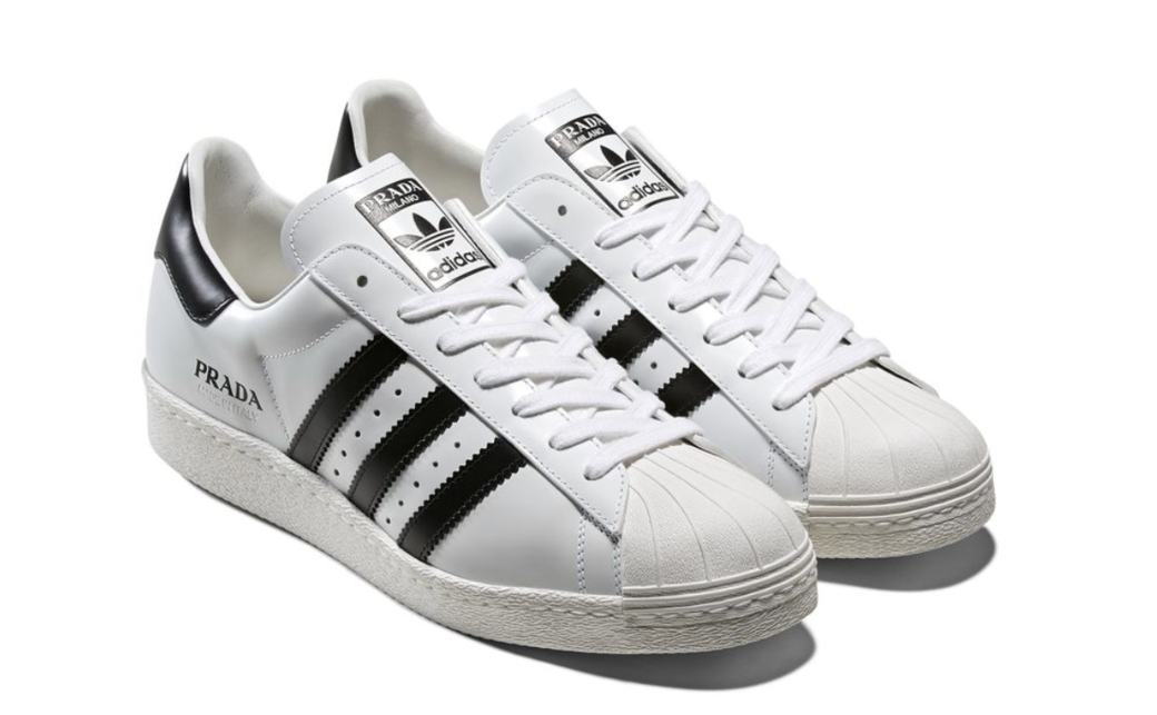 鞋款將於9月8日在全球Prada門市及Adidas旗艦店正式上架,切勿錯過! 鞋款將於9月8日在全球Prada門市及Adidas旗艦店正式上架,切勿錯過!