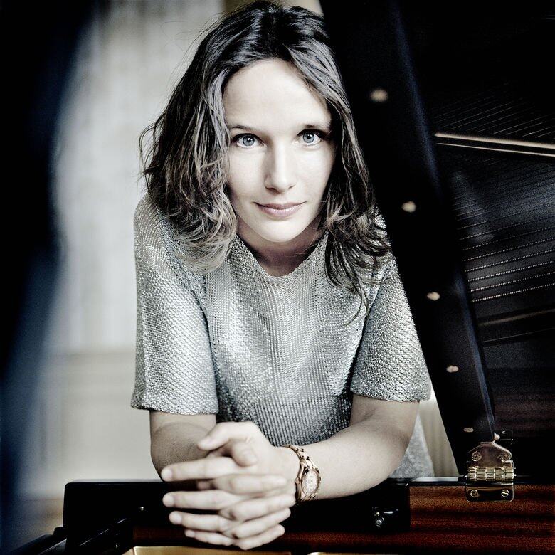 Hélène GrimaudHélène Grimaud於2009年成為Rolex代言人,這位生於1969年的法國鋼琴家技巧 Hélène GrimaudHélène Grimaud於2009年成為Rolex代言人,這位生於1969年的法國鋼琴家技巧