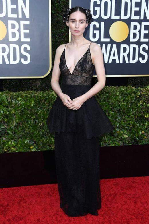 Rooney Mara身穿Givenchy一樣是鏤空、黑色蕾絲設計的晚裝。這次讓人移不開眼睛的是