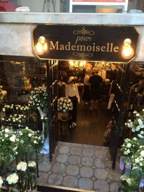 Pour Mademoiselle、Dollar堀江店、Kanful大阪南堀江店及Brand Off，也是大阪較為馳名的二手店。