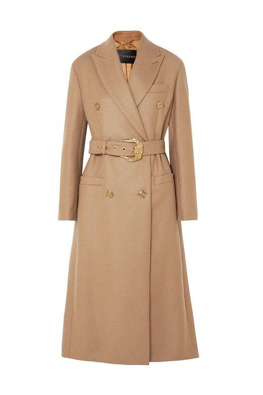VersaceBelted double-breasted camel coat - £2,660（約港幣$26,600）