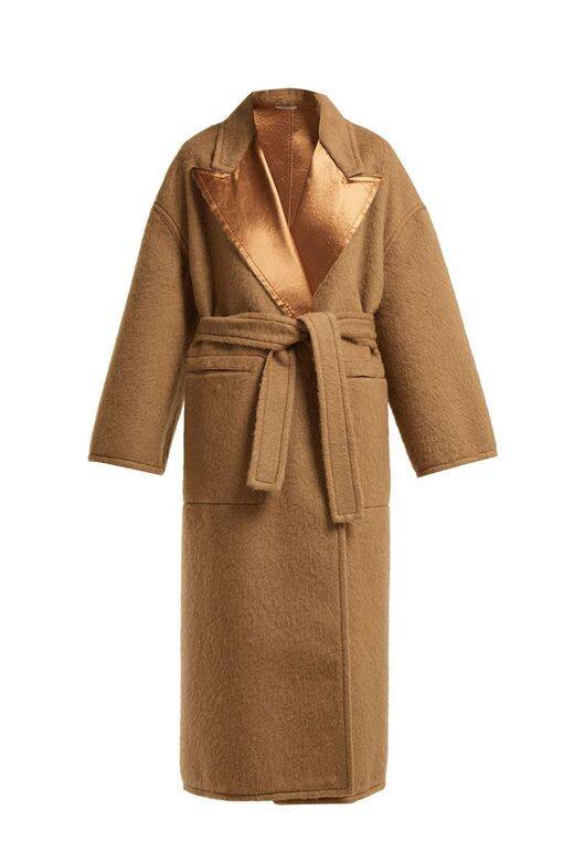 Bottega VenetaWool wrap camel coat - £3,550（約港幣$35,500）
