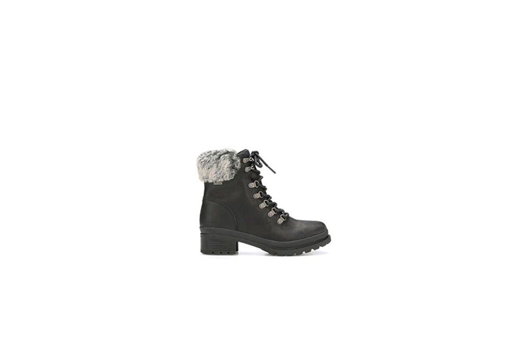 Muck Boots Co. US$160 HKD~1248.88綁帶毛毛登山靴這個人造皮草的裝修點綴了普通的