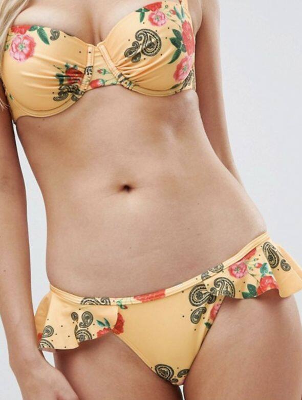 碎花黃色 bikini bottom HKD 148.93 Peek & Beau from Asos.com 碎花黃色 bikini bottom HKD 148.93 Peek & Beau from Asos.com