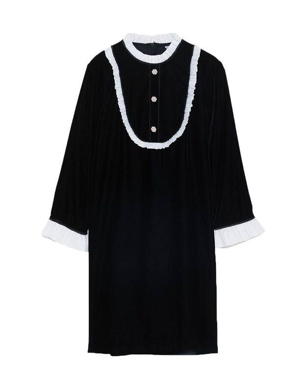 Zara黑白天鵝絨裙£39.99 (約港幣$400)