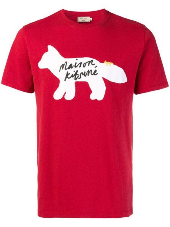 狐狸圖案T裇 $574 @ Maison Kitsune, available at Farfetch.com 狐狸圖案T裇 $574 @ Maison Kitsune, available at Farfetch.com