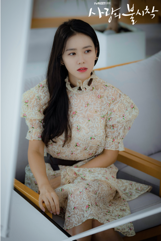 連身裙:Miu Miu 連身裙:Miu Miu
