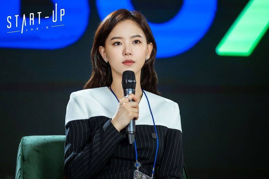姜漢娜在《Start-Up:我的新創時代》中飾演「元仁才」,儘管是富二代但堅持創業,且 姜漢娜在《Start-Up:我的新創時代》中飾演「元仁才」,儘管是富二代但堅持創業,且