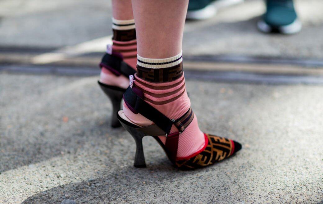 時尚與否全看細節位！5種襪子襯鞋的配搭靈感