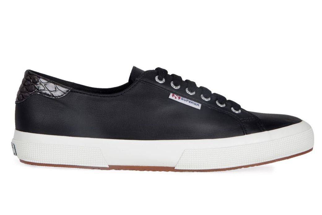 Superga X Yoox 亮面蛇皮男款波鞋 $642 Superga X Yoox 亮面蛇皮男款波鞋 $642