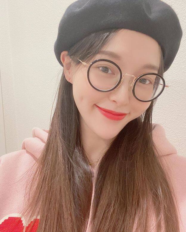唐嫣生日在Instagram發放自拍福利,相信BB出世以後,唐嫣仍會是個時尚潮媽! 唐嫣生日在Instagram發放自拍福利,相信BB出世以後,唐嫣仍會是個時尚潮媽!