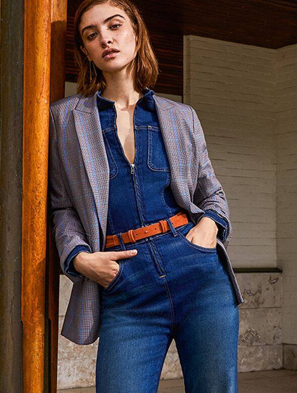 5.ShopbopShopbop是美國Amazon旗下的輕奢購物網站,匯聚的品牌包括有3.1 Phillip Lim、Calvin Klein及 5.ShopbopShopbop是美國Amazon旗下的輕奢購物網站,匯聚的品牌包括有3.1 Phillip Lim、Calvin Klein及
